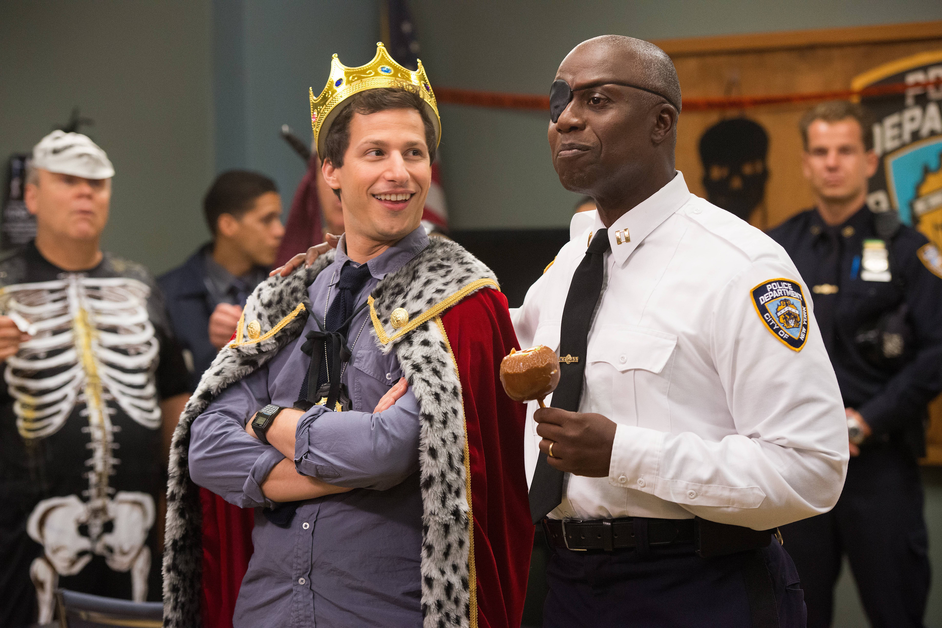 9 смешно. Бруклин 9-9 сериал. Brooklyn 99. Бруклин 911 сериал. Бруклин 9-9 сериал 2013–2021.